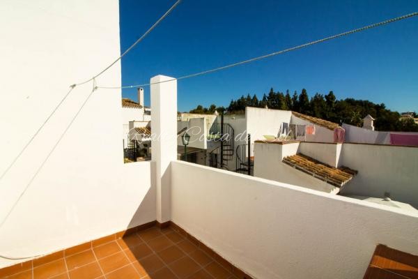 Terraced House with 2 bedrooms and very close to the sea