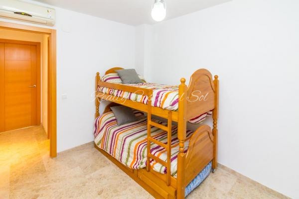 2 Bedroom apartment located in the center of Arroyo de la miel, Benalmadena