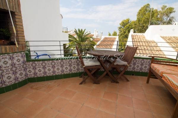 Opportunity! 1 bedroom apartment 150m from the sea ONLY 650 € / month !!!